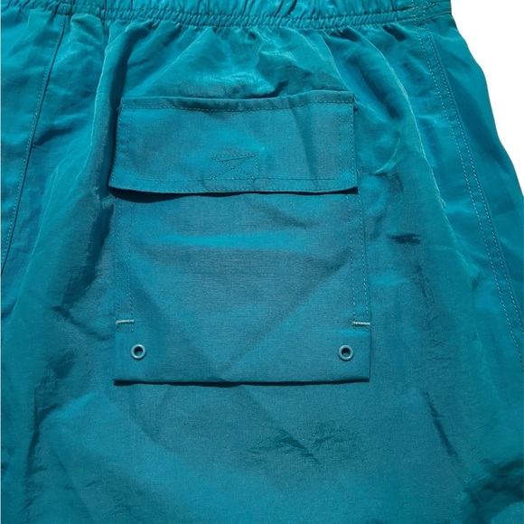 WOMEN’S~TEAL~ SHORTS~QUALITY~LG - Picture 6 of 6